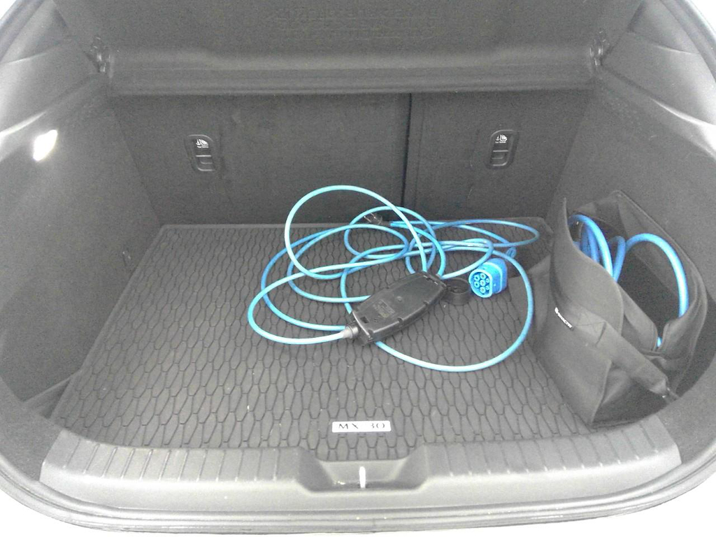 Foto 10 van Mazda MX-30