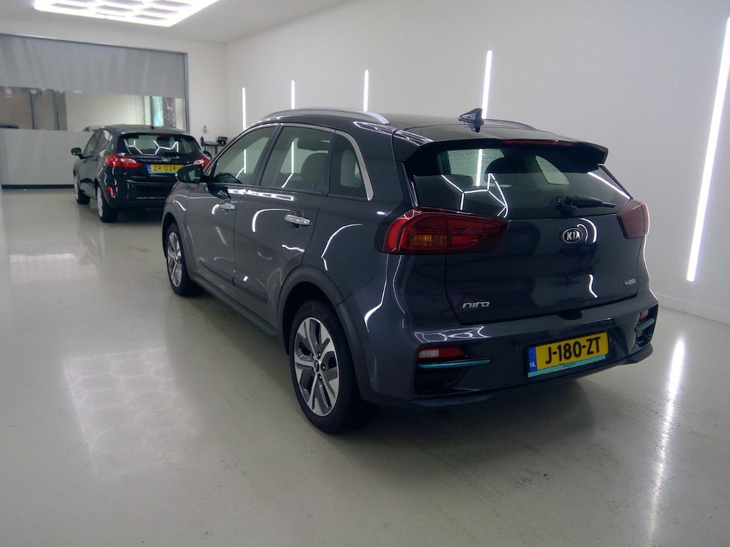 Foto 7 van Kia Niro