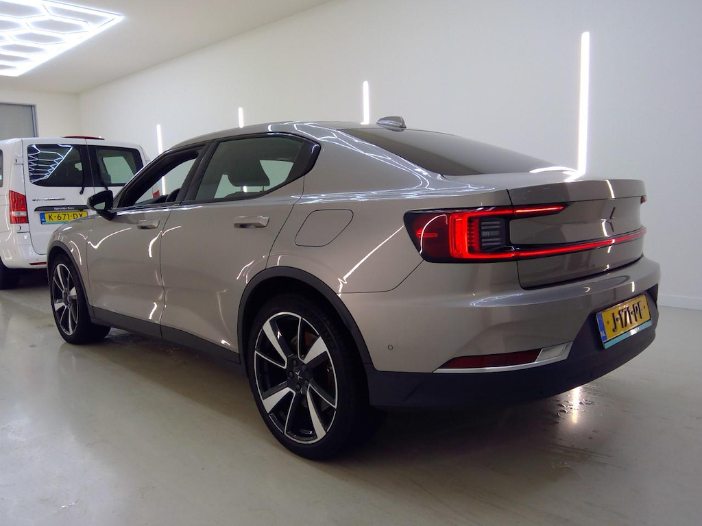Foto 5 van Polestar 2