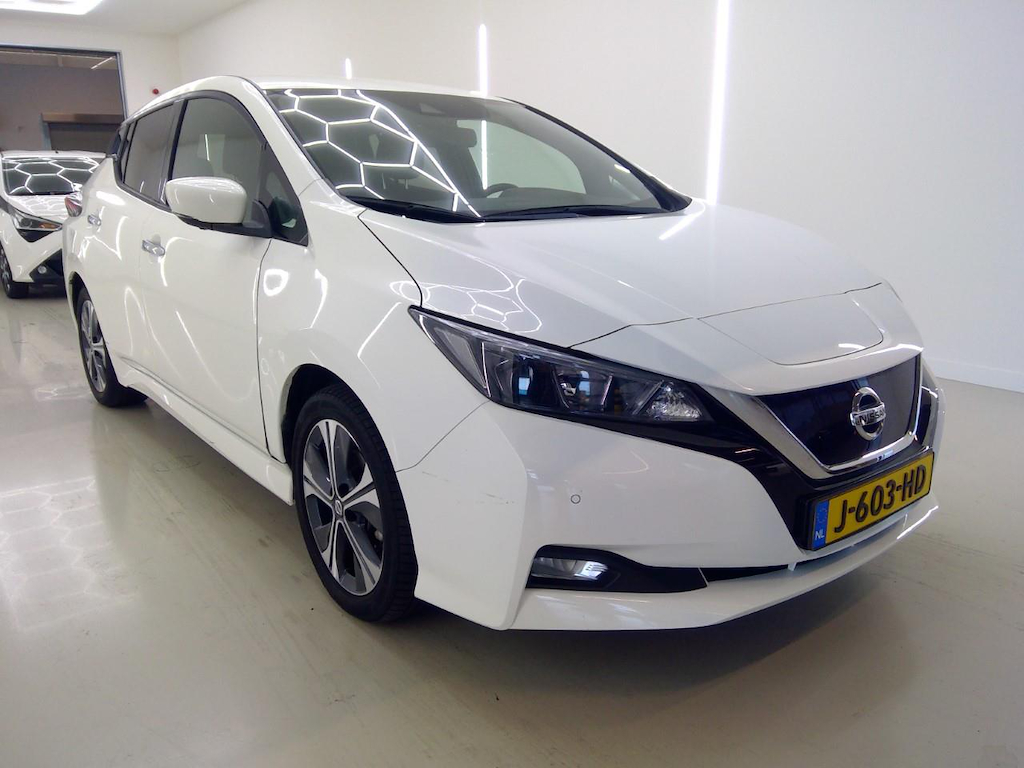 Foto 2 van Nissan Leaf
