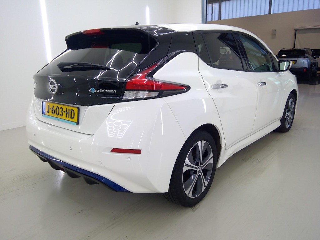 Foto 3 van Nissan Leaf