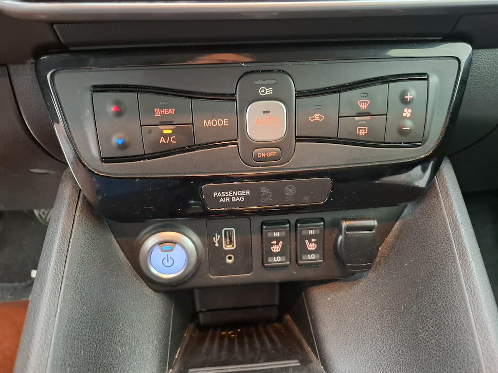 Foto 14 van Nissan Leaf