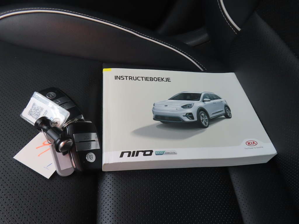 Foto 16 van Kia Niro