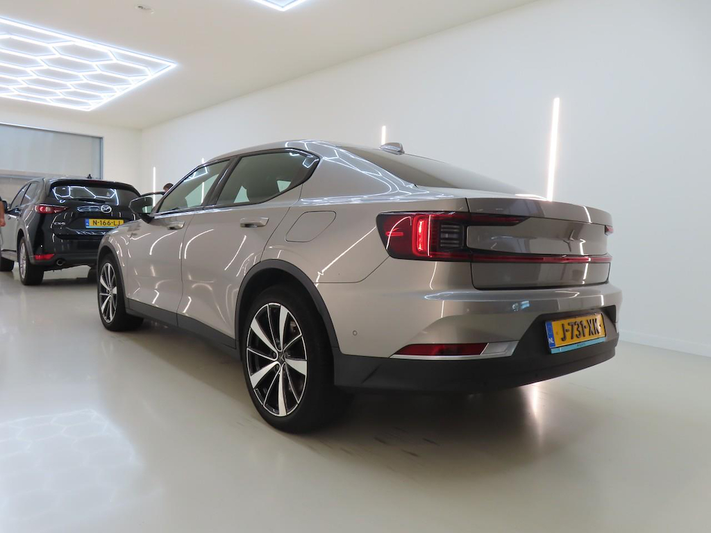 Foto 5 van Polestar 2
