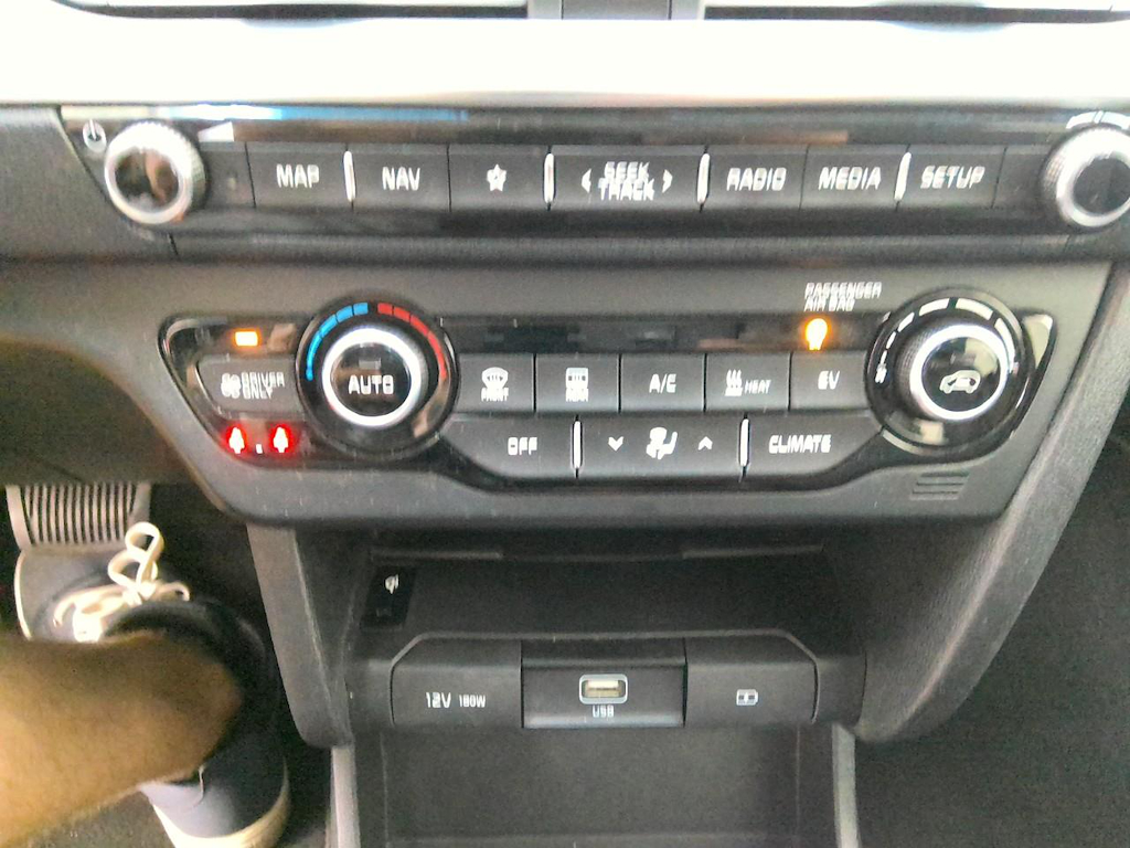 Foto 21 van Kia Niro