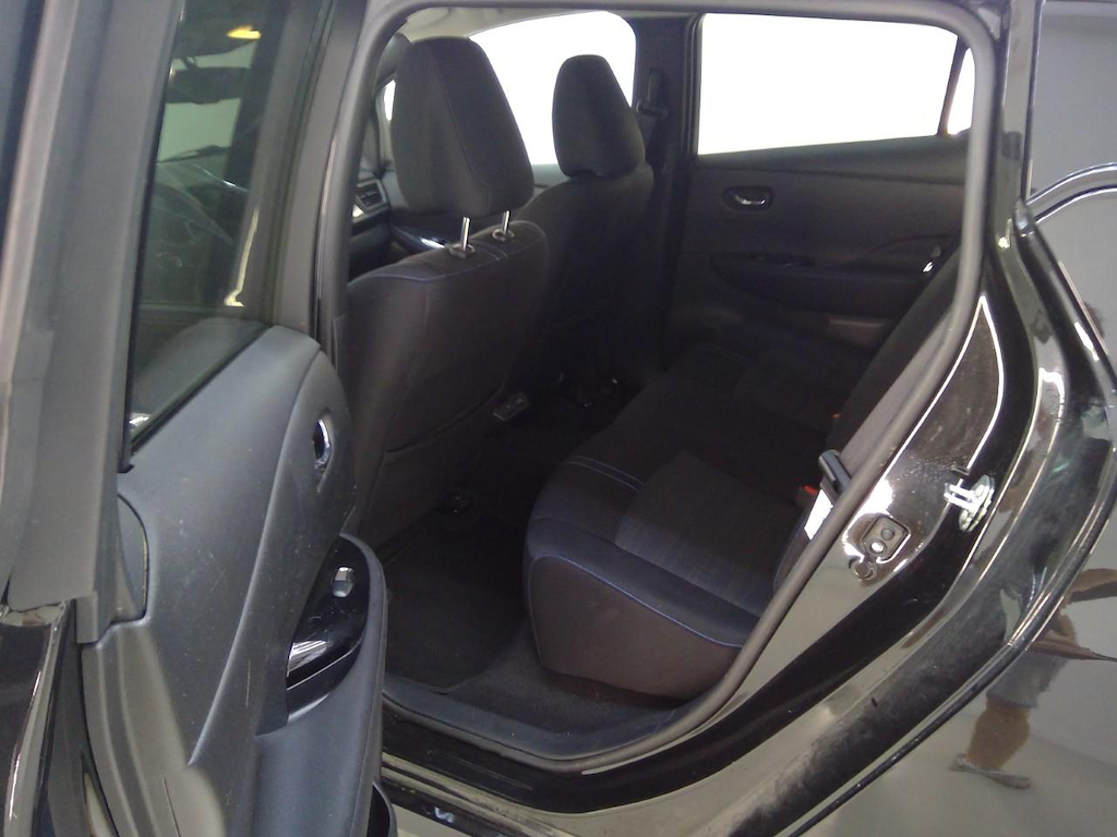 Foto 9 van Nissan Leaf
