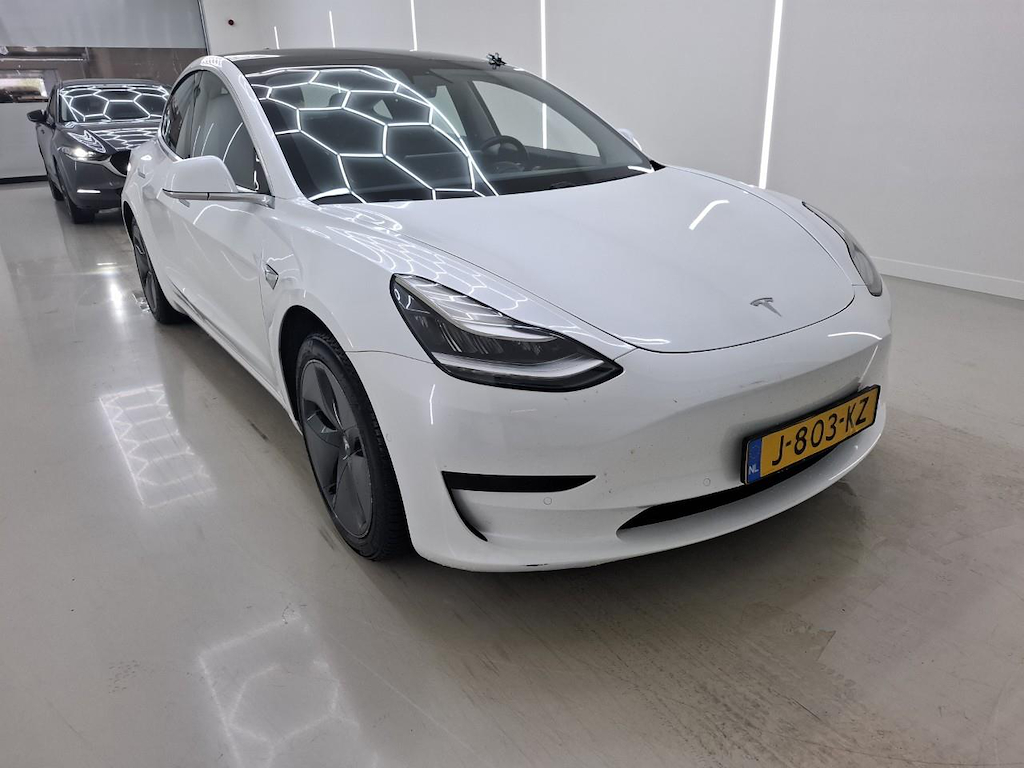Foto 2 van Tesla Model 3
