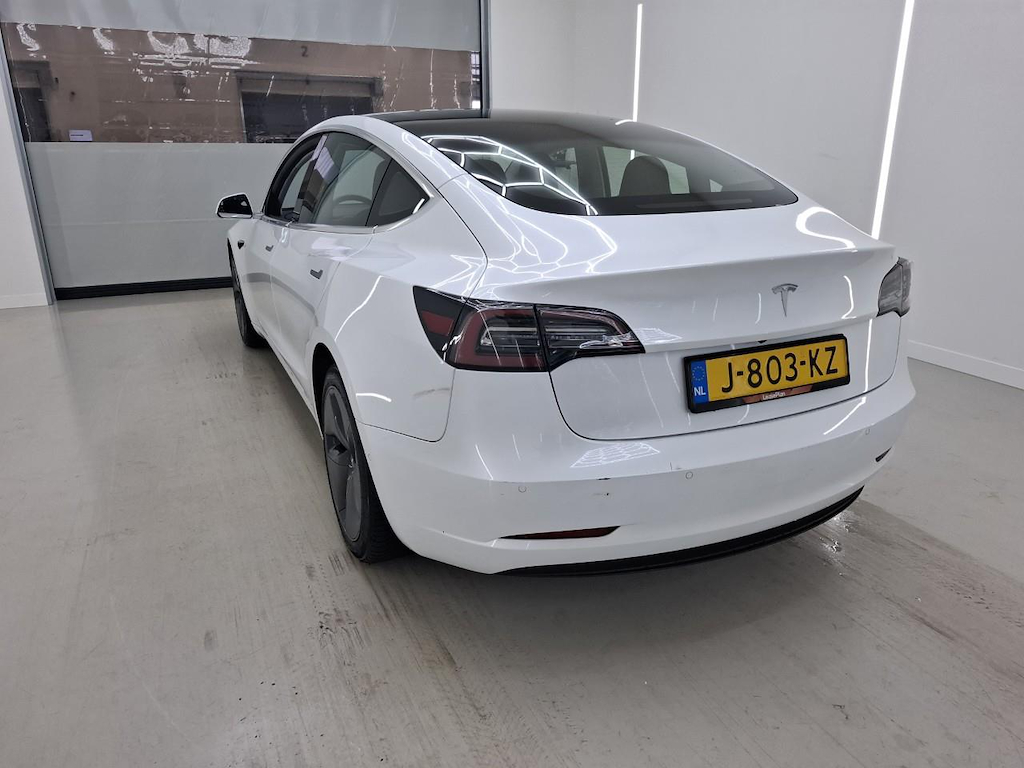 Foto 4 van Tesla Model 3