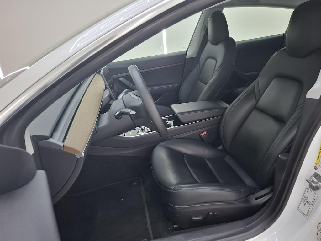 Foto 7 van Tesla Model 3