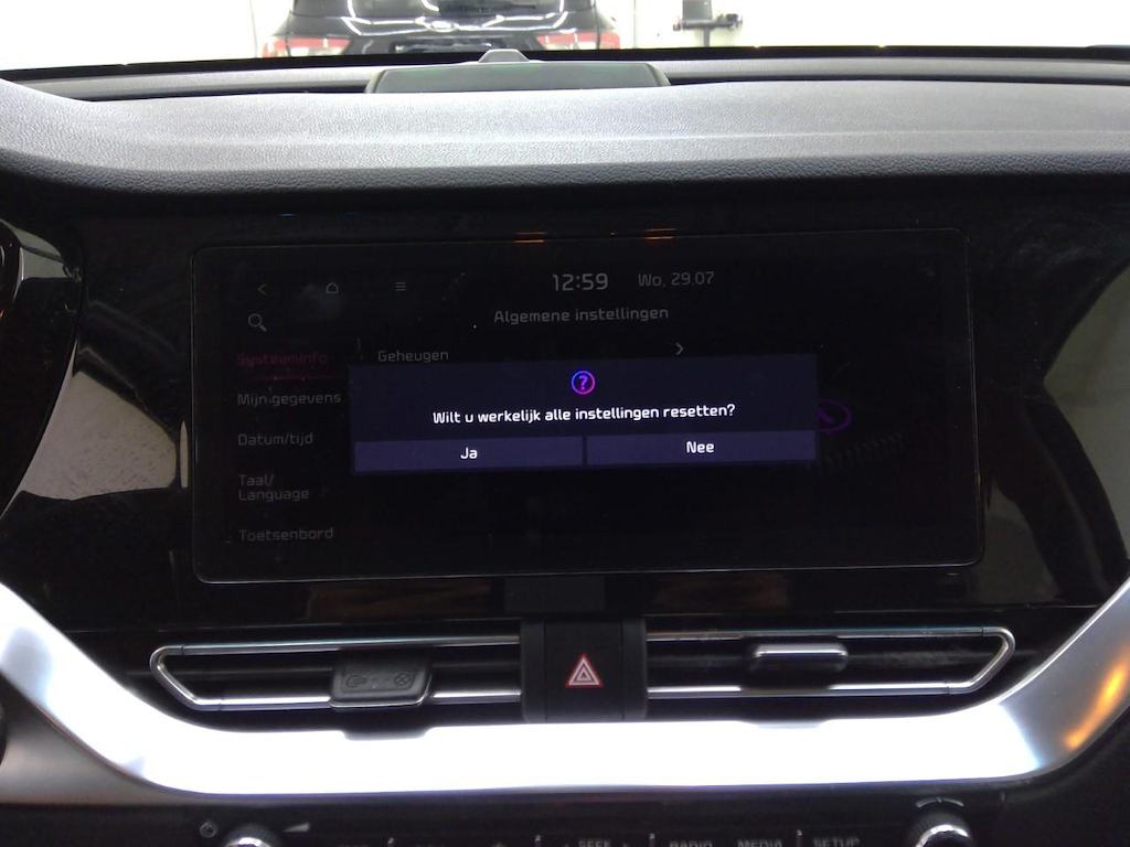 Foto 16 van Kia Niro