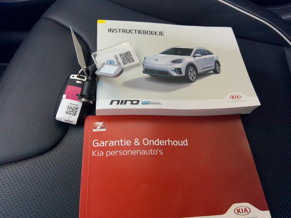 Foto 16 van Kia Niro