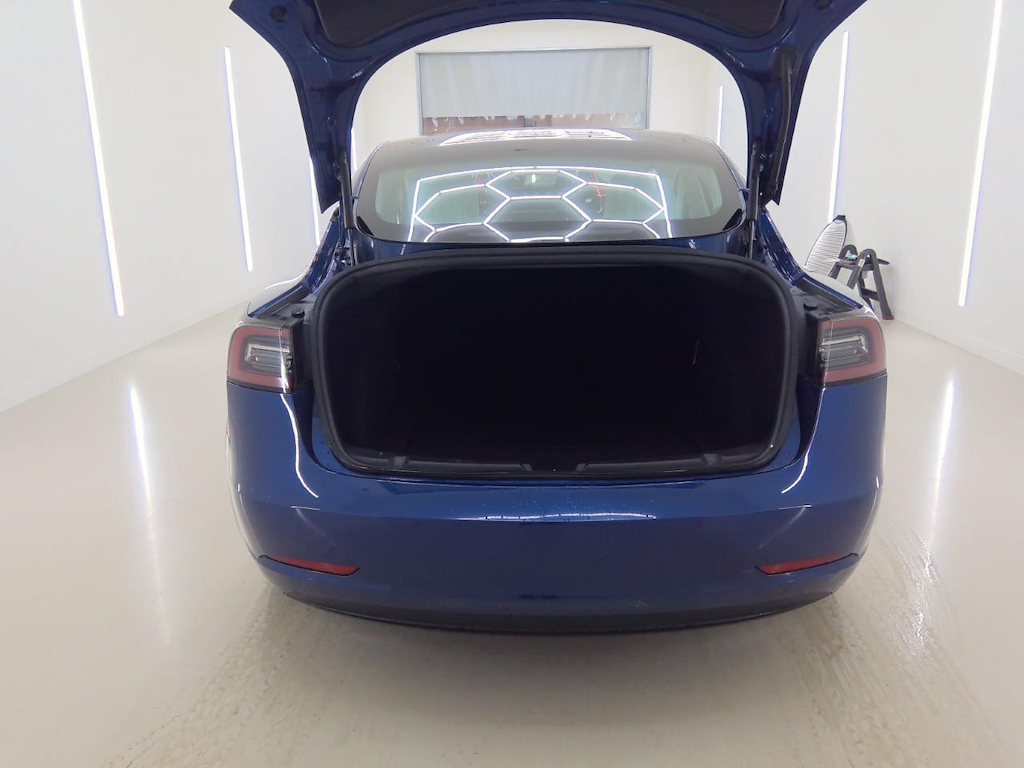 Foto 10 van Tesla Model 3