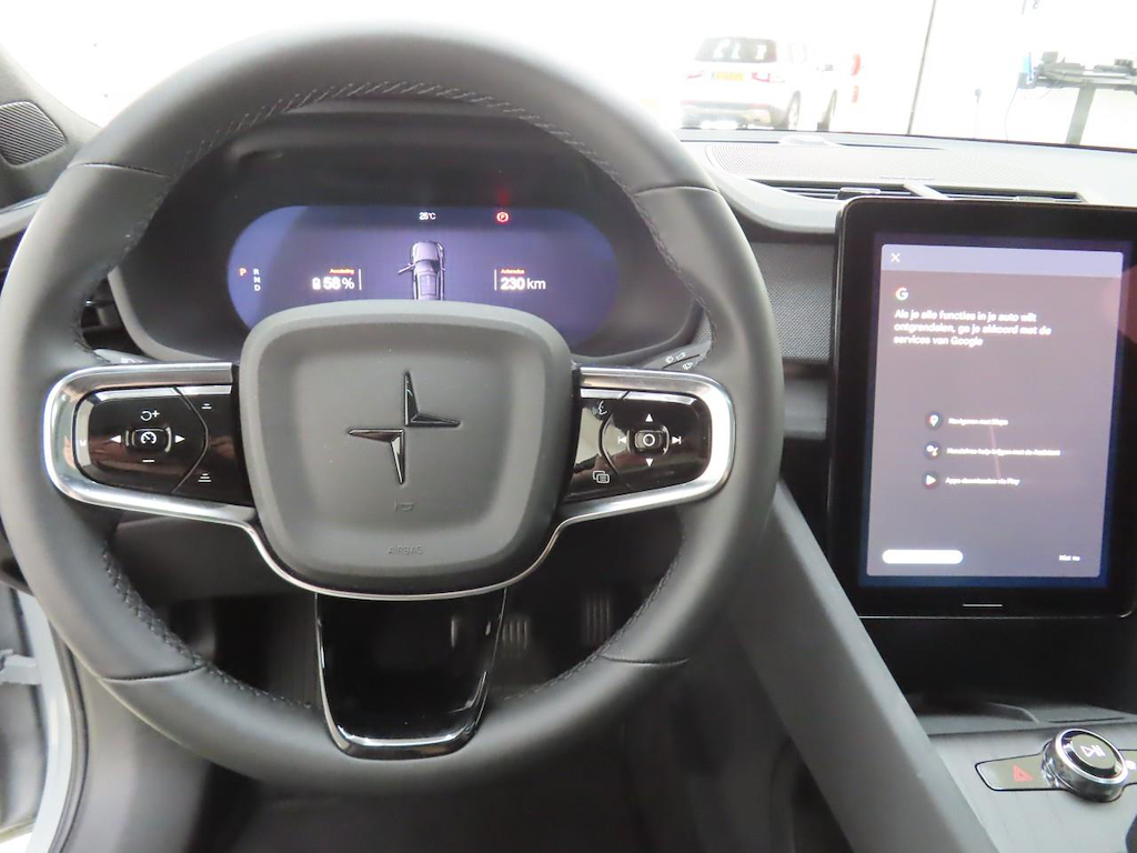Foto 4 van Polestar 2