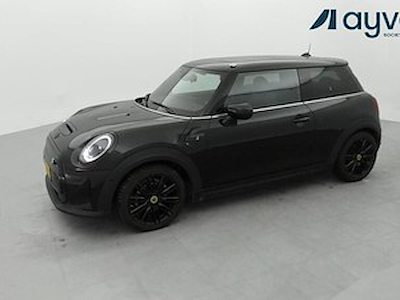 Buy MINI MINI 32.6 KWH COOPER SE on Ayvens Carmarket