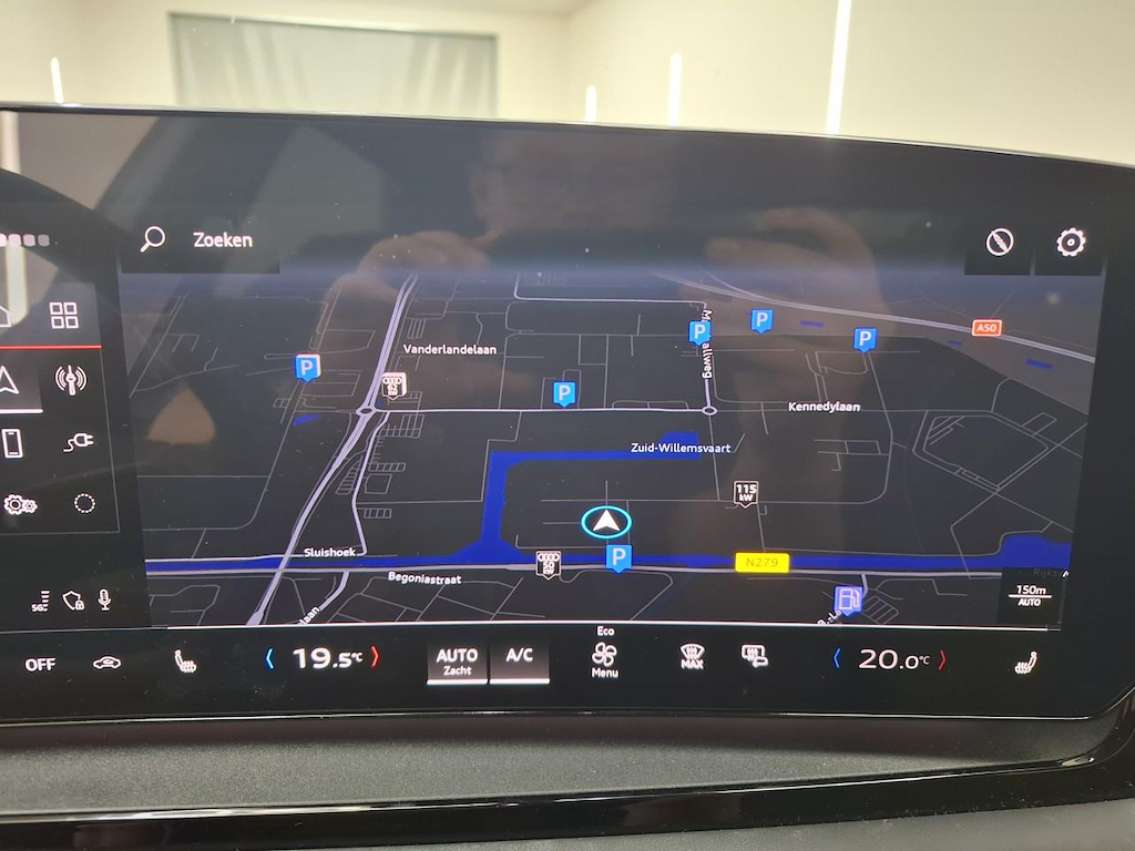 Foto 12 van Audi Q6 sportback e-tron