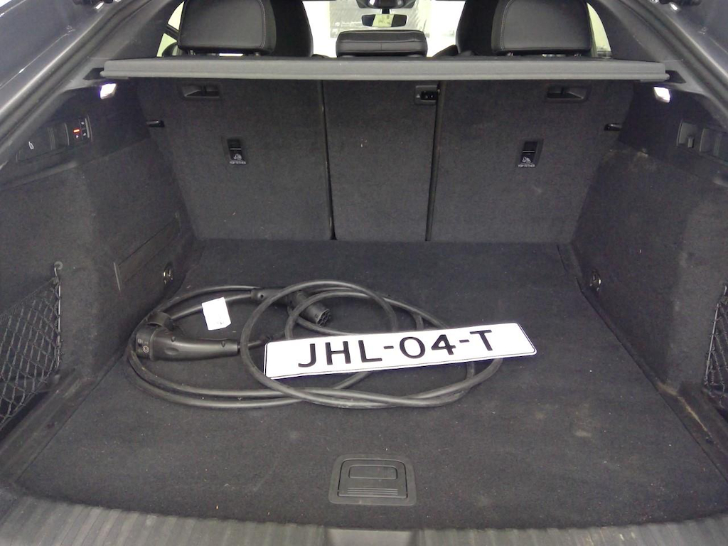 Foto 12 van Audi Q6 sportback e-tron