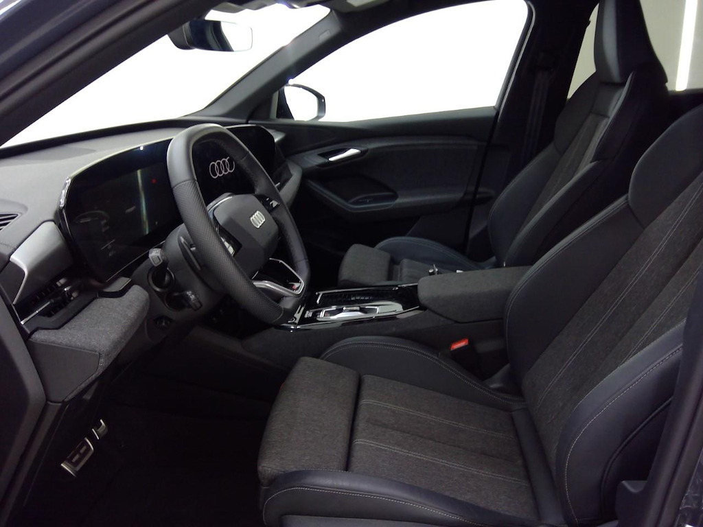 Foto 7 van Audi Q6 sportback e-tron
