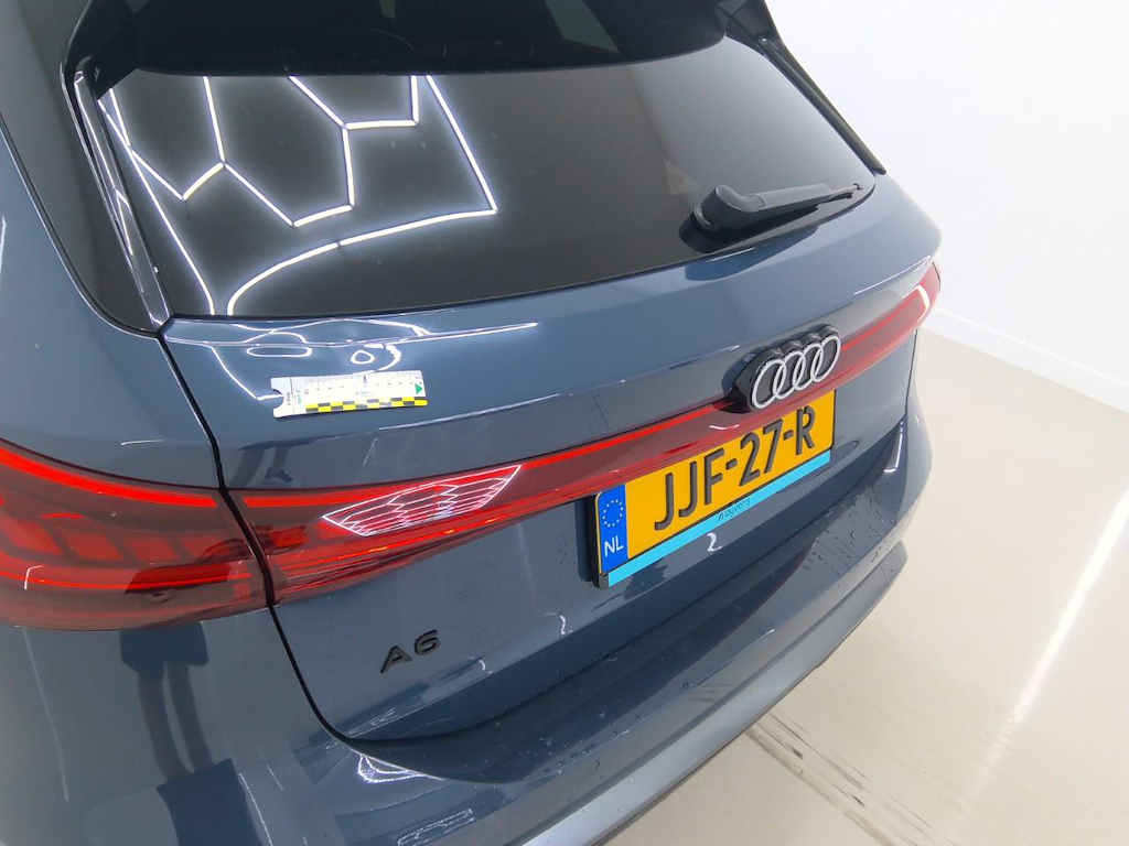 Foto 26 van Audi A6 Avant e-tron