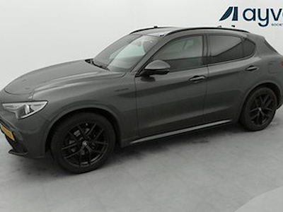 Kaufe ALFA ROMEO STELVIO 2.2 D TURBO 210 VELOCE bei Ayvens Carmarket