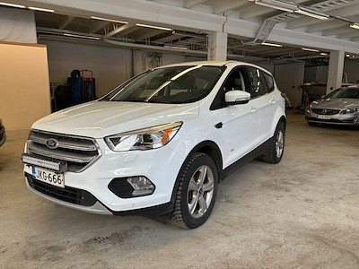 Achetez FORD KUGA sur Ayvens Carmarket