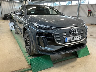 Köp AUDI Q6 SPORTBACK E-TRON på Ayvens Carmarket