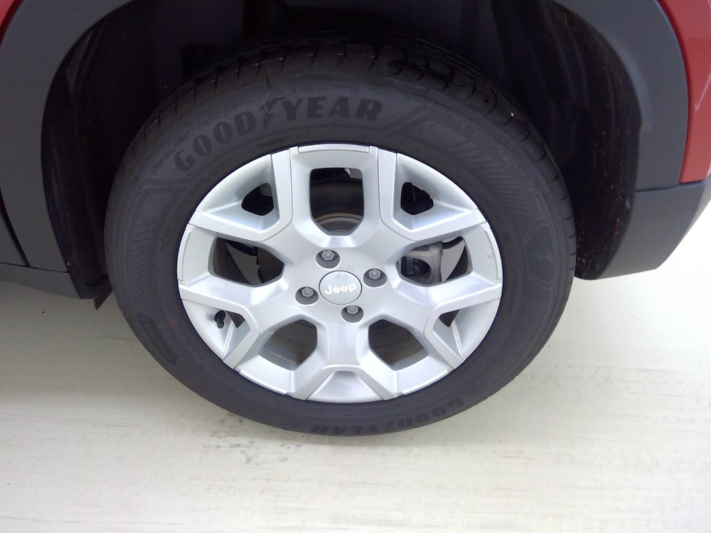 Foto 11 van Jeep Avenger