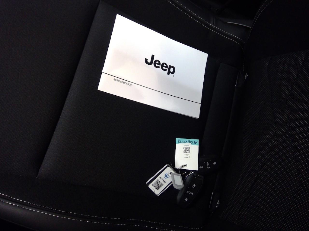 Foto 15 van Jeep Avenger