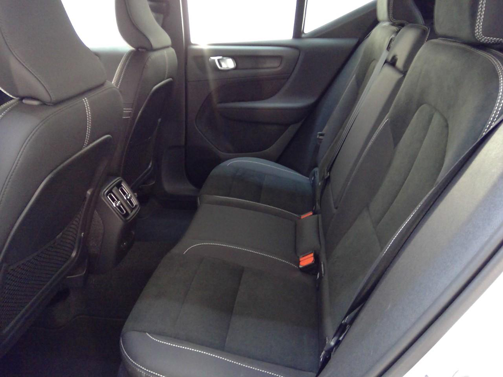 Foto 8 van Volvo EX40