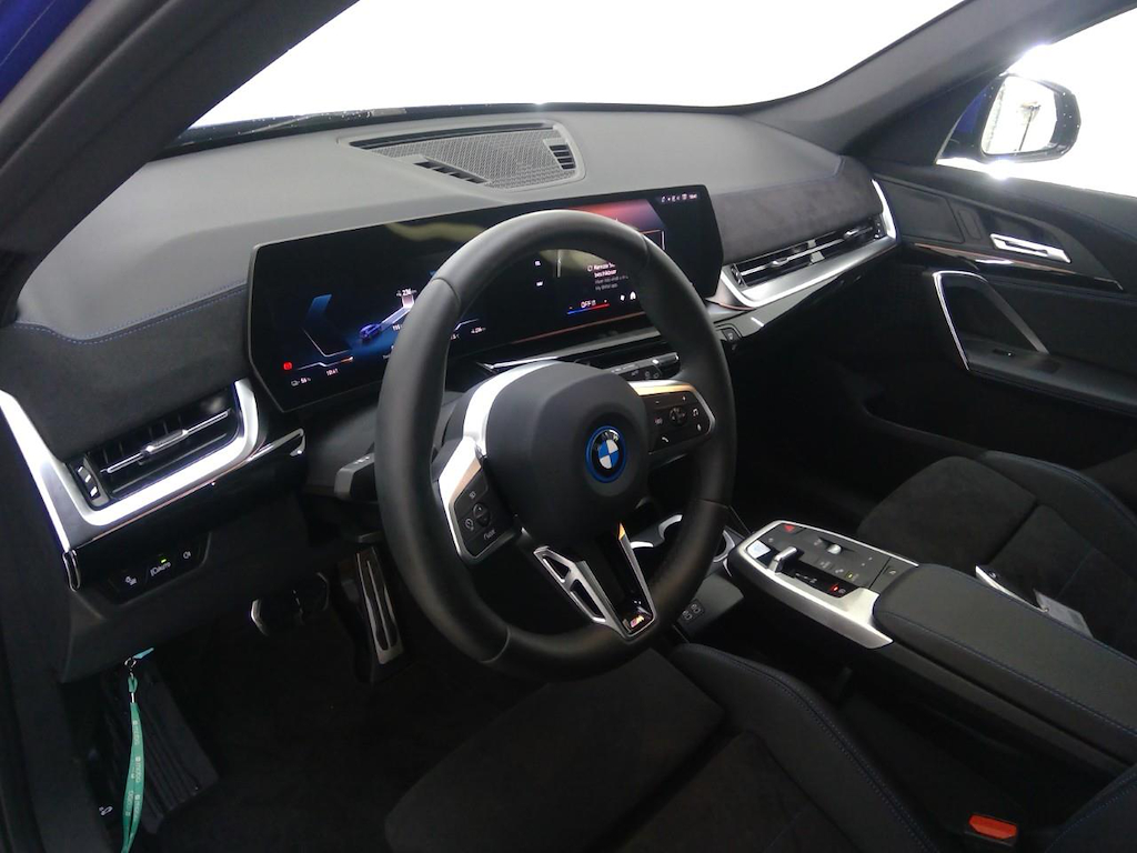 Foto 4 van BMW ix1
