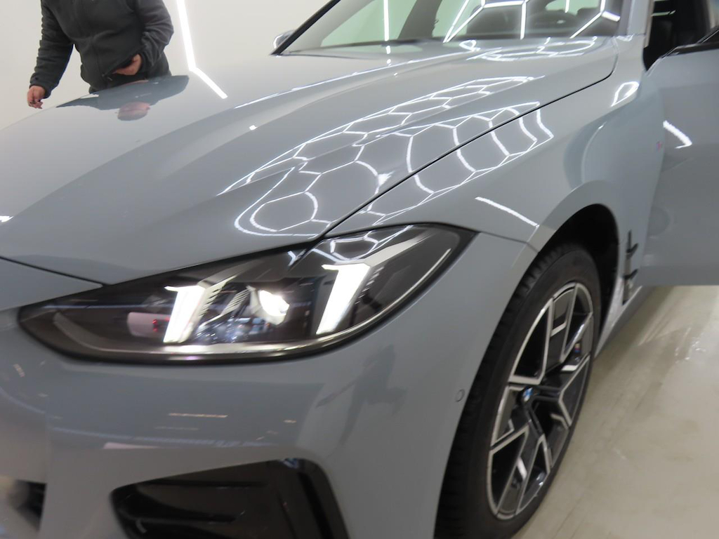Foto 19 van BMW i4