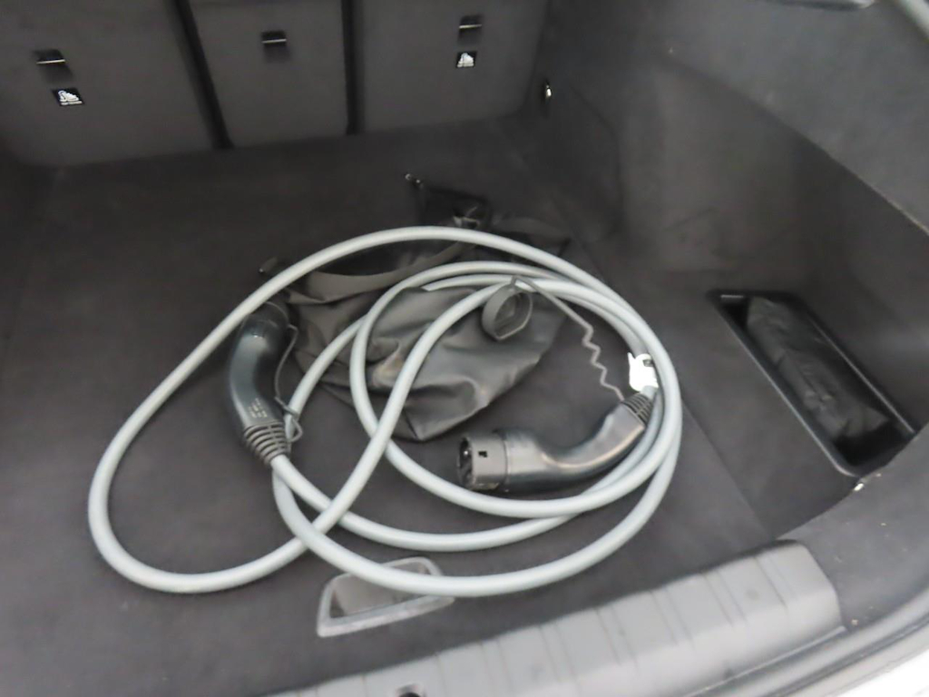 Foto 22 van BMW i4