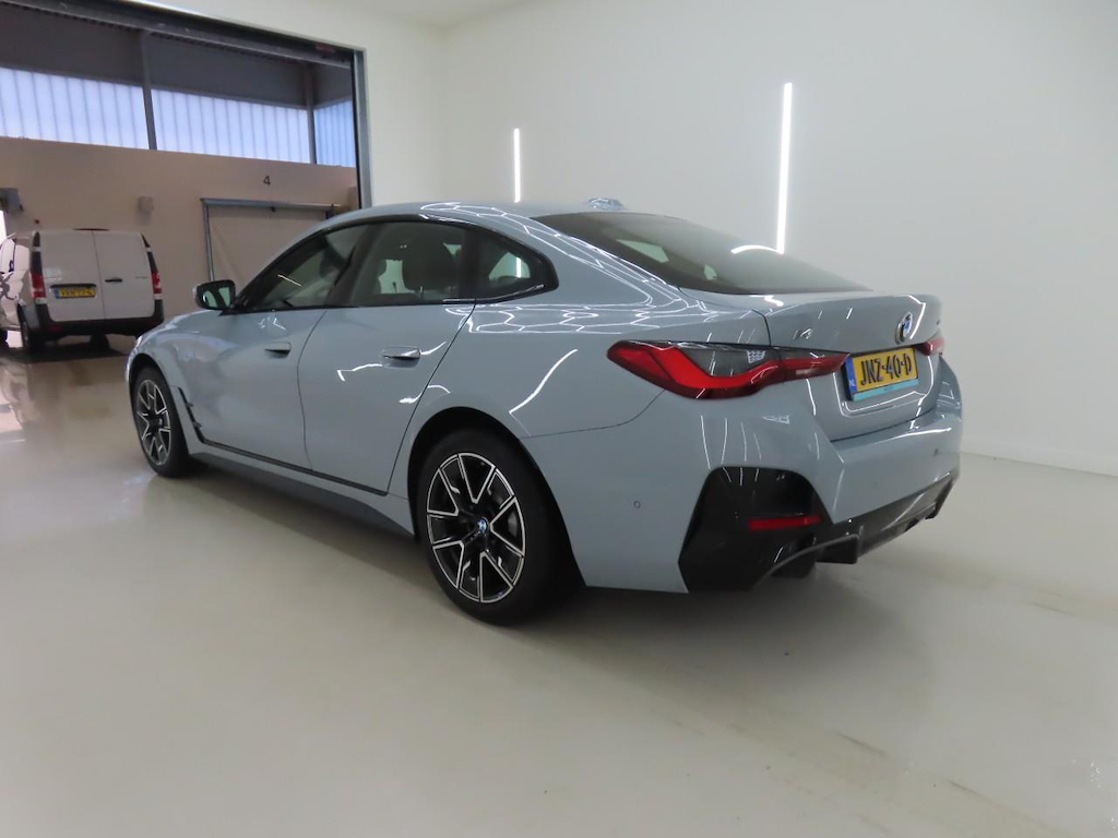 Foto 5 van BMW i4
