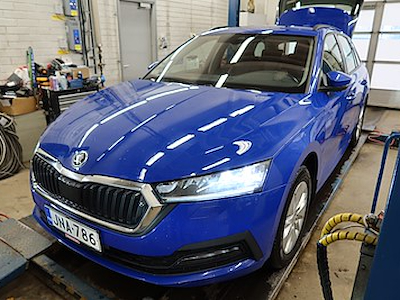 Kaufe SKODA OCTAVIA bei Ayvens Carmarket