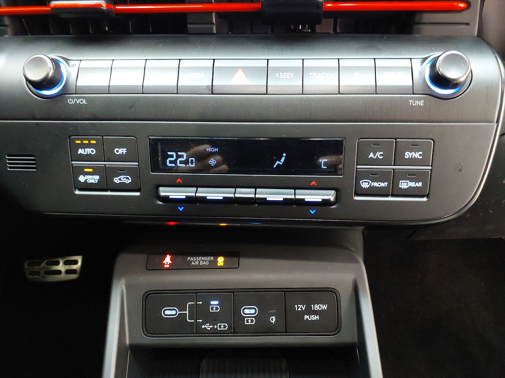 Foto 15 van Hyundai Kona