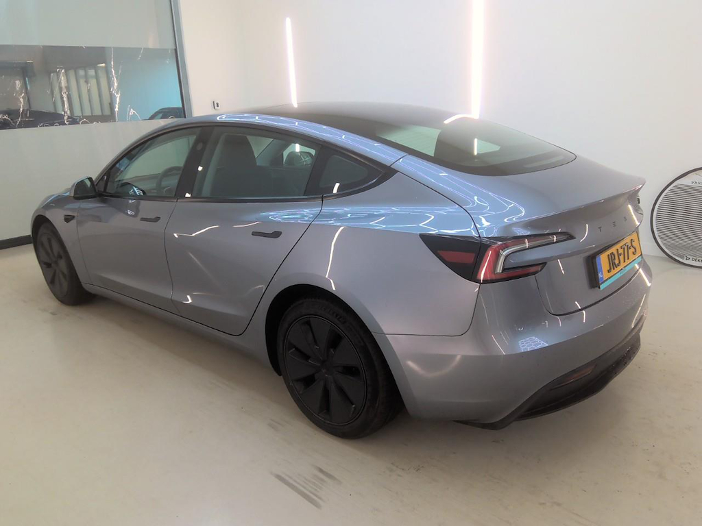 Foto 9 van Tesla Model 3