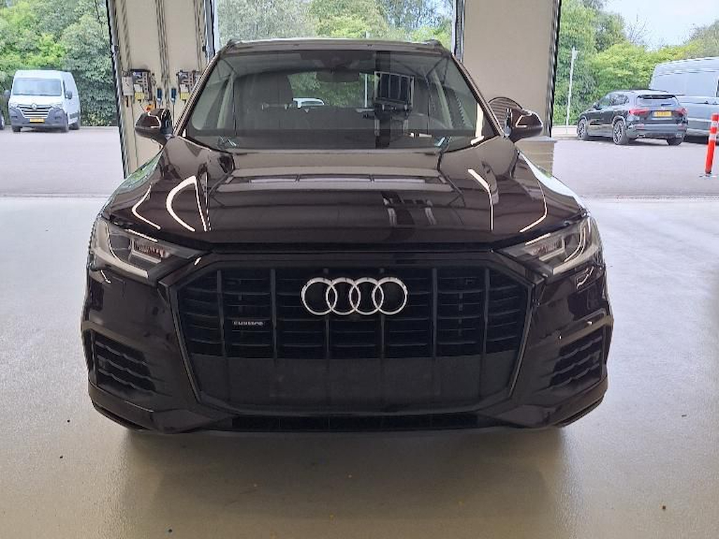 Audi Q7 55 TFSI-E QUATTRO S-LINE 340 CV Jantes 21, Black Style Pack