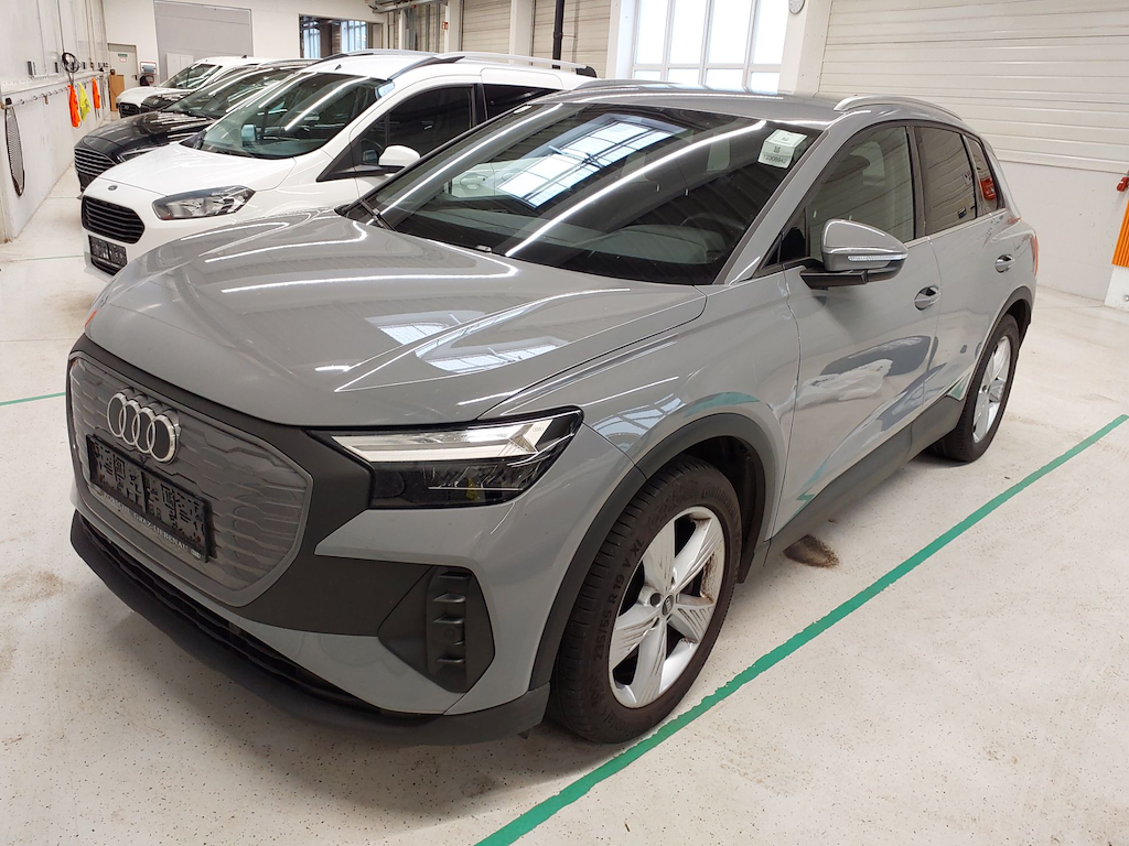 Audi E-tron Q4  40