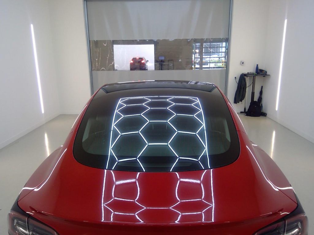 Foto 25 van Tesla Model 3