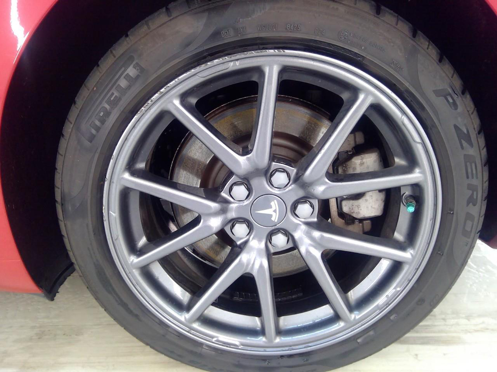 Foto 32 van Tesla Model 3