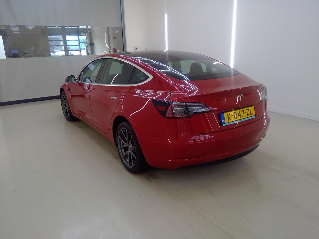 Foto 6 van Tesla Model 3