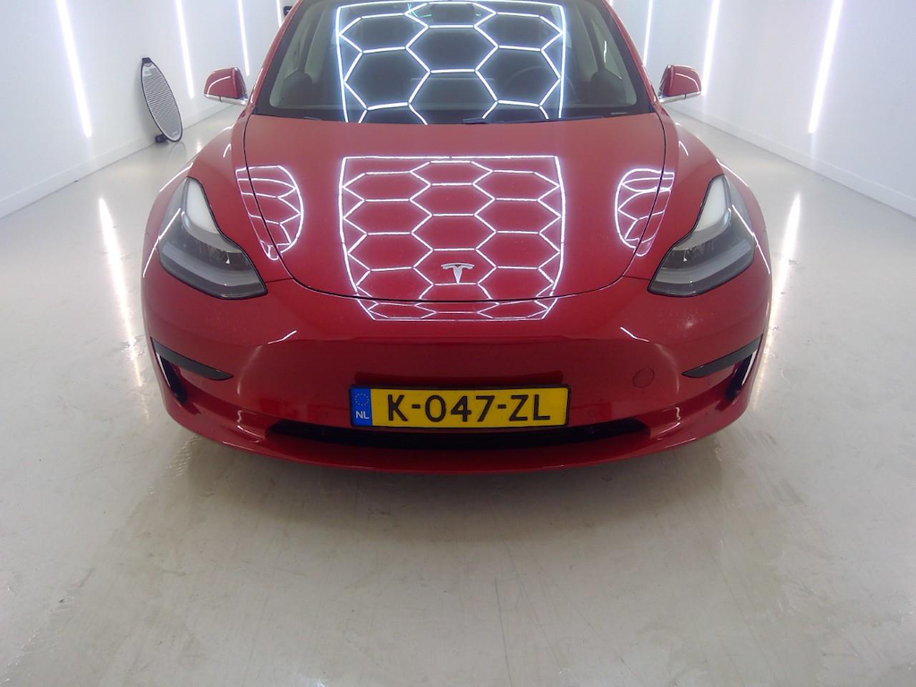 Foto 41 van Tesla Model 3