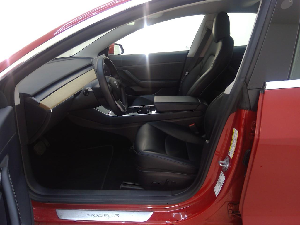 Foto 8 van Tesla Model 3