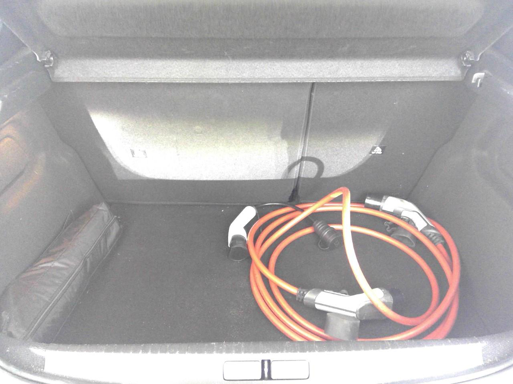 Foto 11 van Peugeot E-208