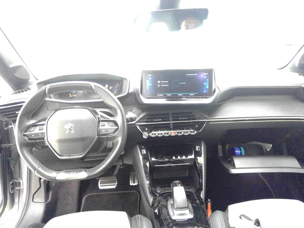 Foto 9 van Peugeot E-208
