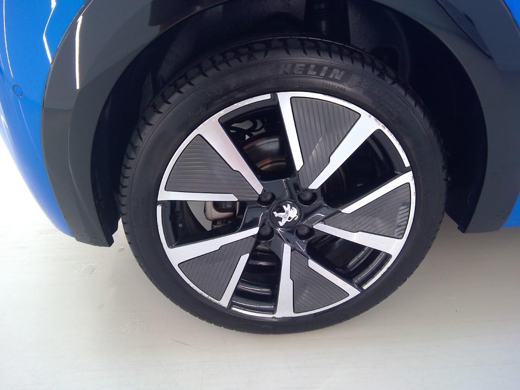 Foto 13 van Peugeot E-208