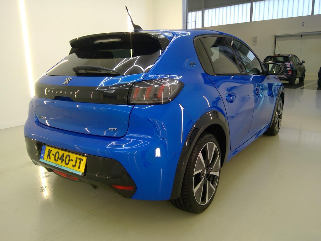 Foto 4 van Peugeot E-208