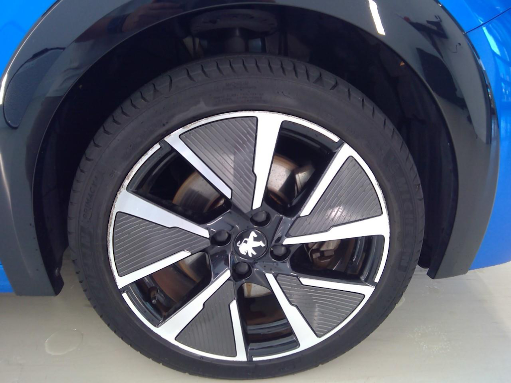 Foto 28 van Peugeot E-208