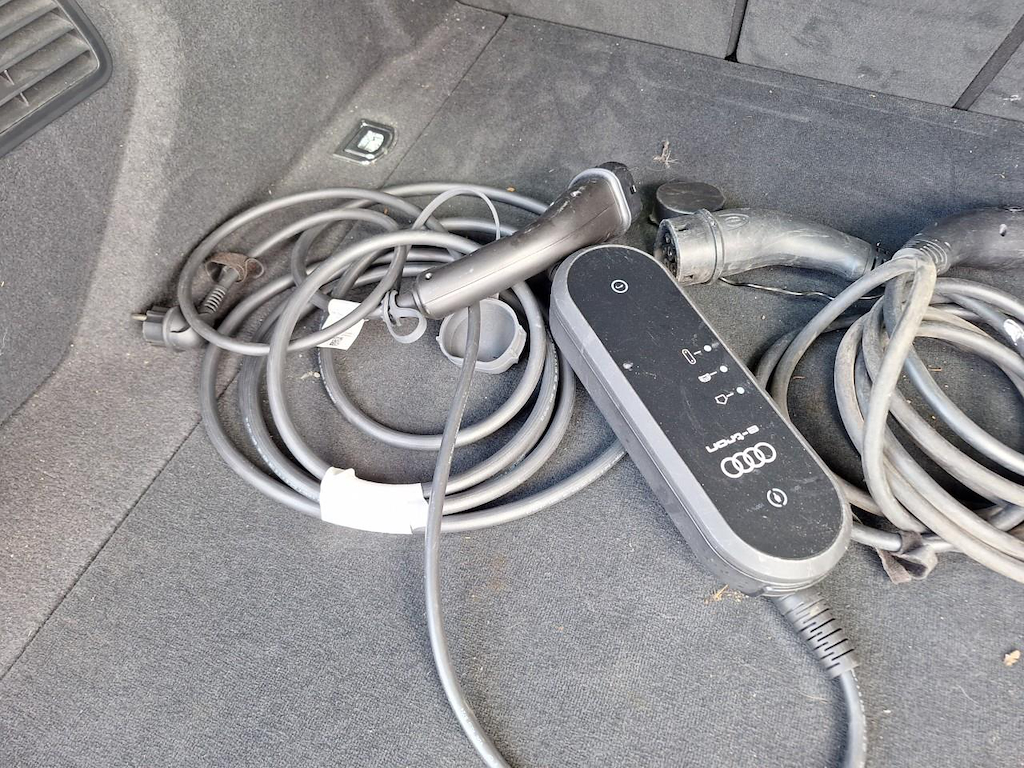 Foto 10 van Audi e-tron