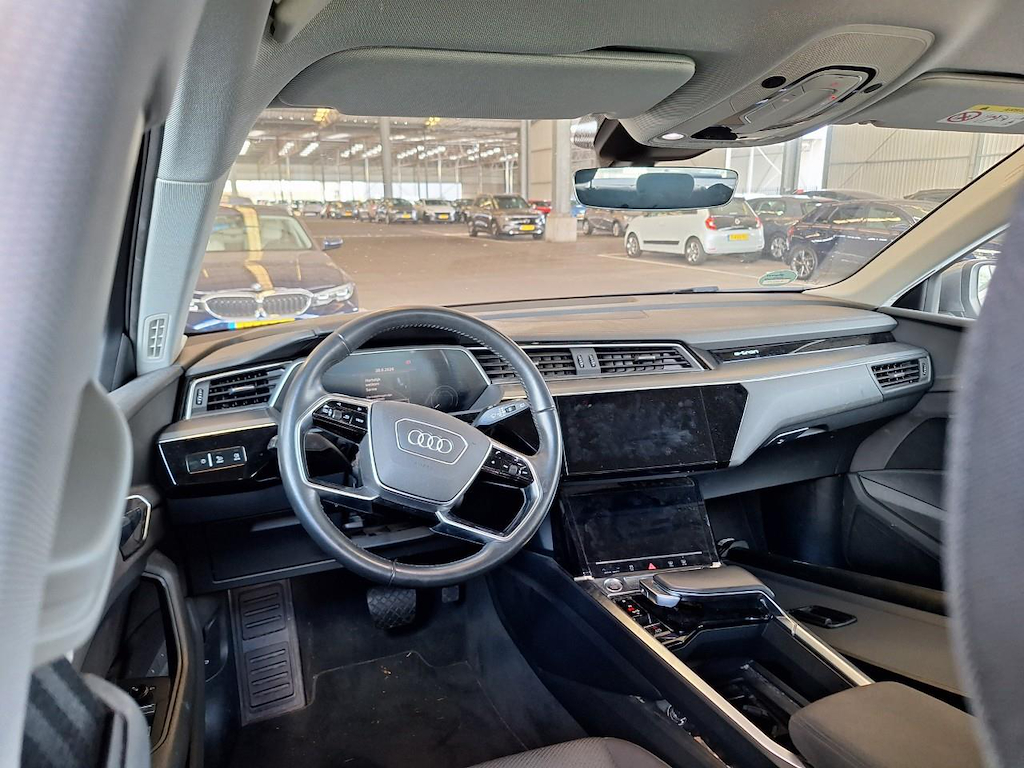 Foto 4 van Audi e-tron