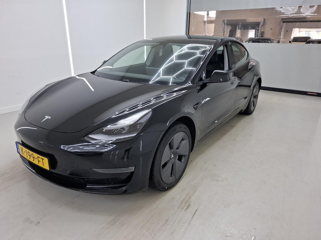 Foto 2 van Tesla Model 3